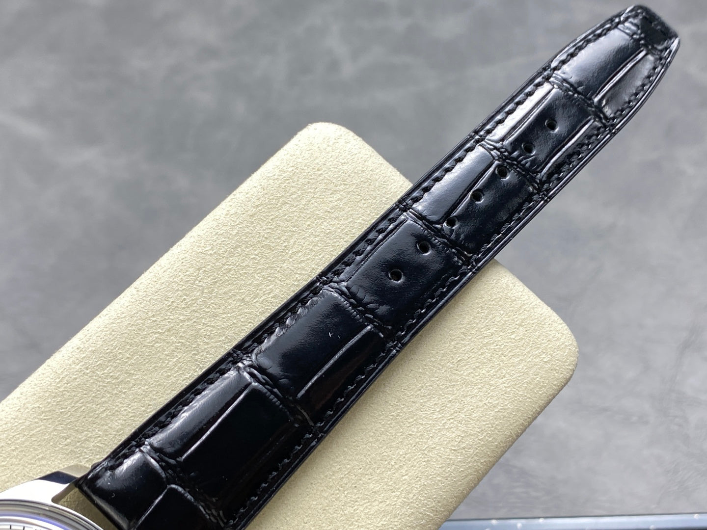 Portugieser Automatic 42mm SS APSF 1:1 Best Edition White Dial RG Marker on Black Leather Strap A52010