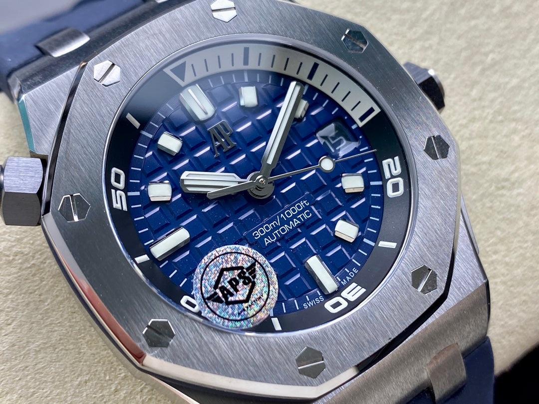 Royal Oak Offshore Diver 15720 SS APSF 1:1 Best Edition Blue Dial on Blue Rubber Strap A4308 Super Clone