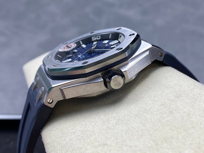Royal Oak Offshore Diver 15720 SS APSF 1:1 Best Edition Blue Dial on Blue Rubber Strap A4308 Super Clone