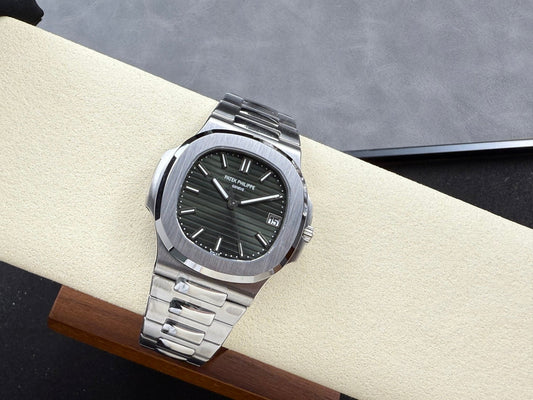 Nautilus 5711/1A SS DDF 1:1 Best Edition Green Textured Dial On SS Bracelet Super Clone DD330