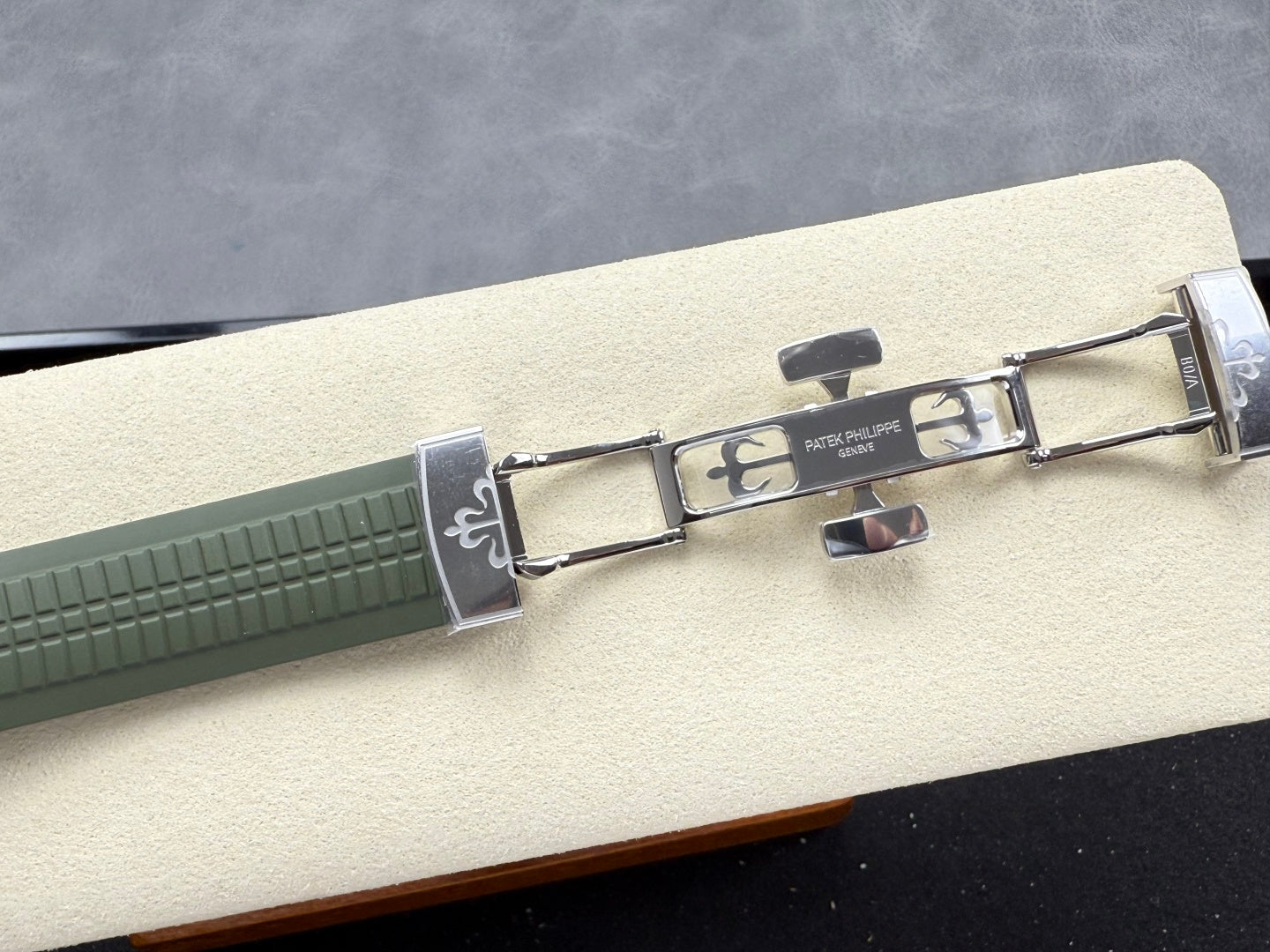Aquanaut 5167 SS DDF 1:1 Best Edition Gray Dial On Green Strap Super Clone DD330
