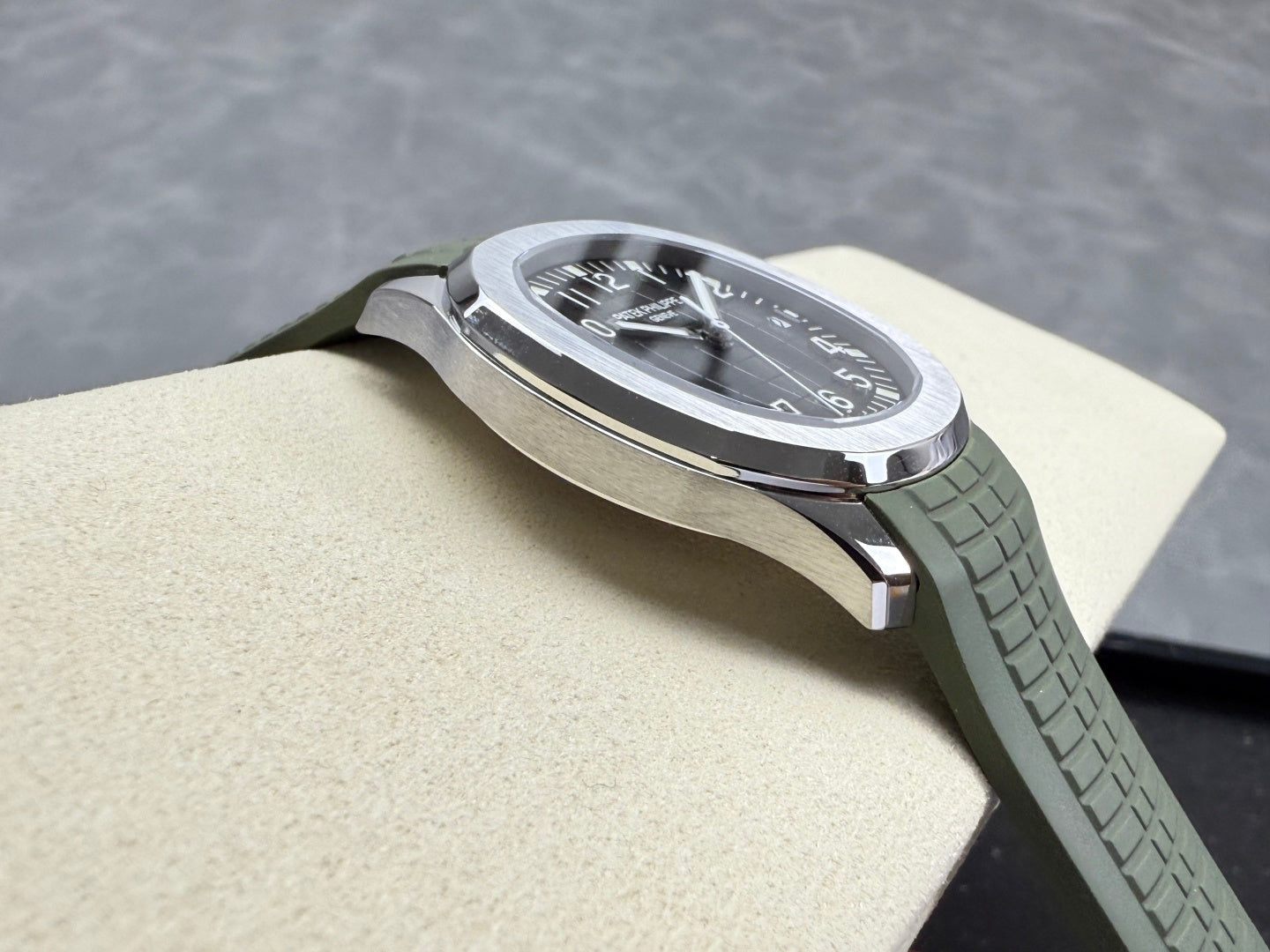 Aquanaut 5167 SS DDF 1:1 Best Edition Gray Dial On Green Strap Super Clone DD330
